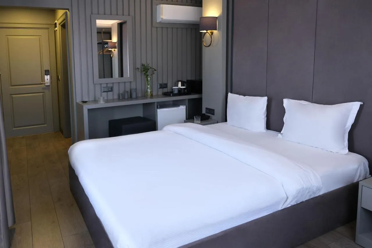 Dilens Bosphorus Hotel contacts