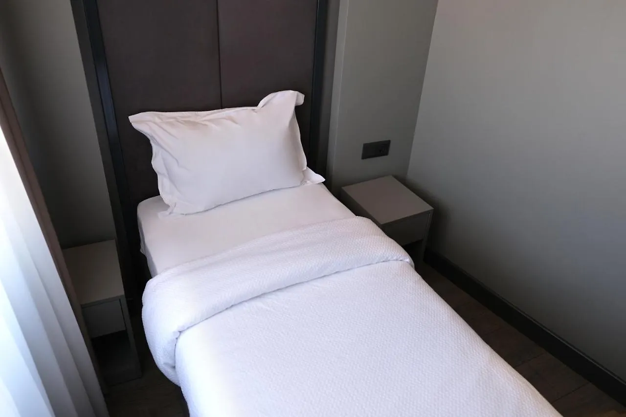 Dilens Bosphorus Hotel Istanbul 2*,
